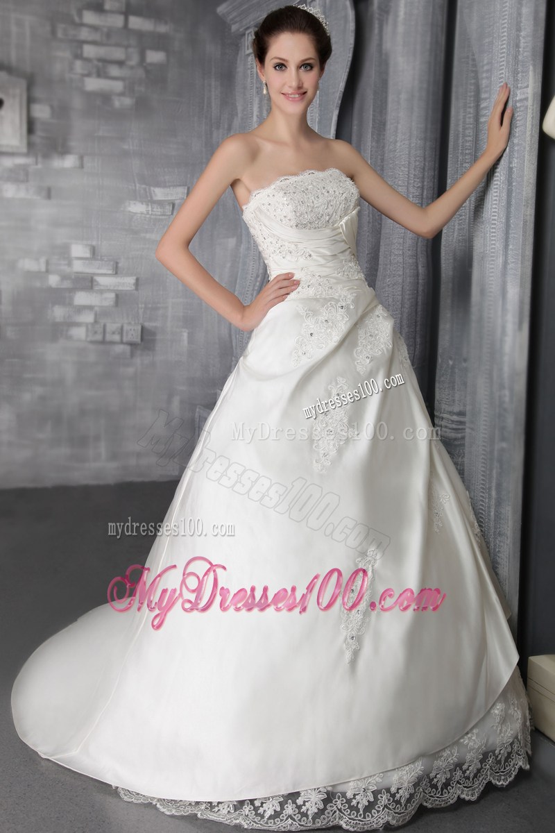 Paillette Ruffles Lace Hem White Wedding Gown Strapless Court Train