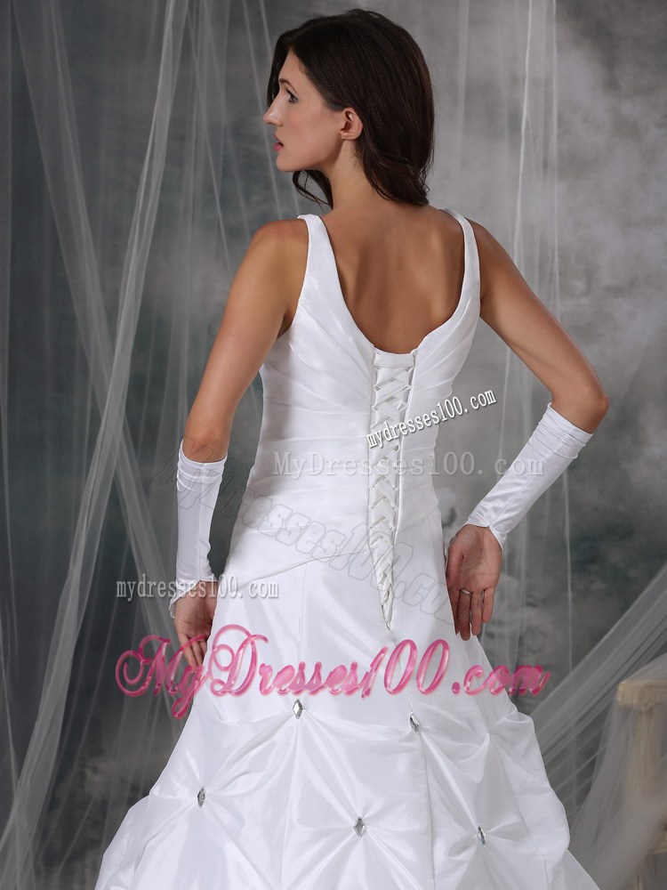 2013 V-neck Corset Wedding Dresses with Court Train and Pick-ups