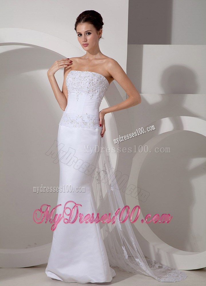 Appliques and Jewelry Decorated Mermaid Bridal Gowns with Watteau Train