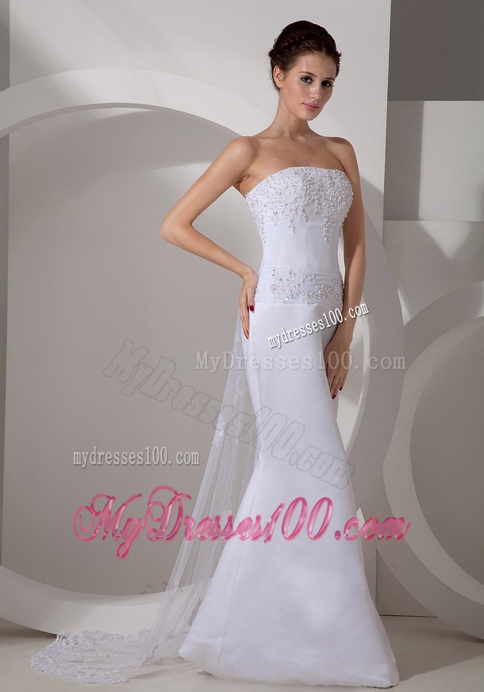 Appliques and Jewelry Decorated Mermaid Bridal Gowns with Watteau Train