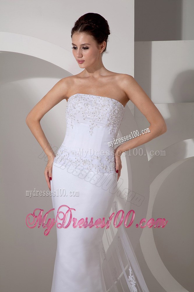 Appliques and Jewelry Decorated Mermaid Bridal Gowns with Watteau Train