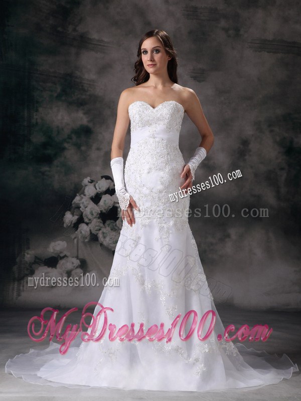Elegant Sweetheart Mermaid Lace Decoration White Bridal Dress