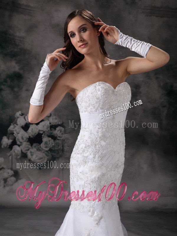 Elegant Sweetheart Mermaid Lace Decoration White Bridal Dress