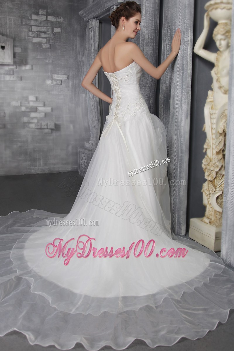 Classical Strapless Ruffles Chapel Train White Wedding Gown Lace-up Back