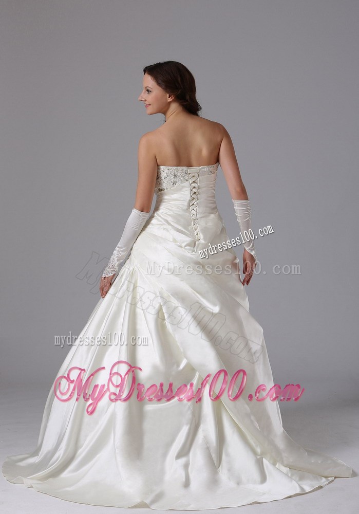 Bowknot Beading and Ruching Decorated Brush Train Wedding Gown
