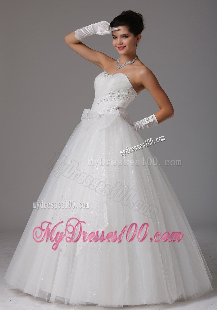 Strapless Big Bowknot Decorate White Wedding Dress with Beading