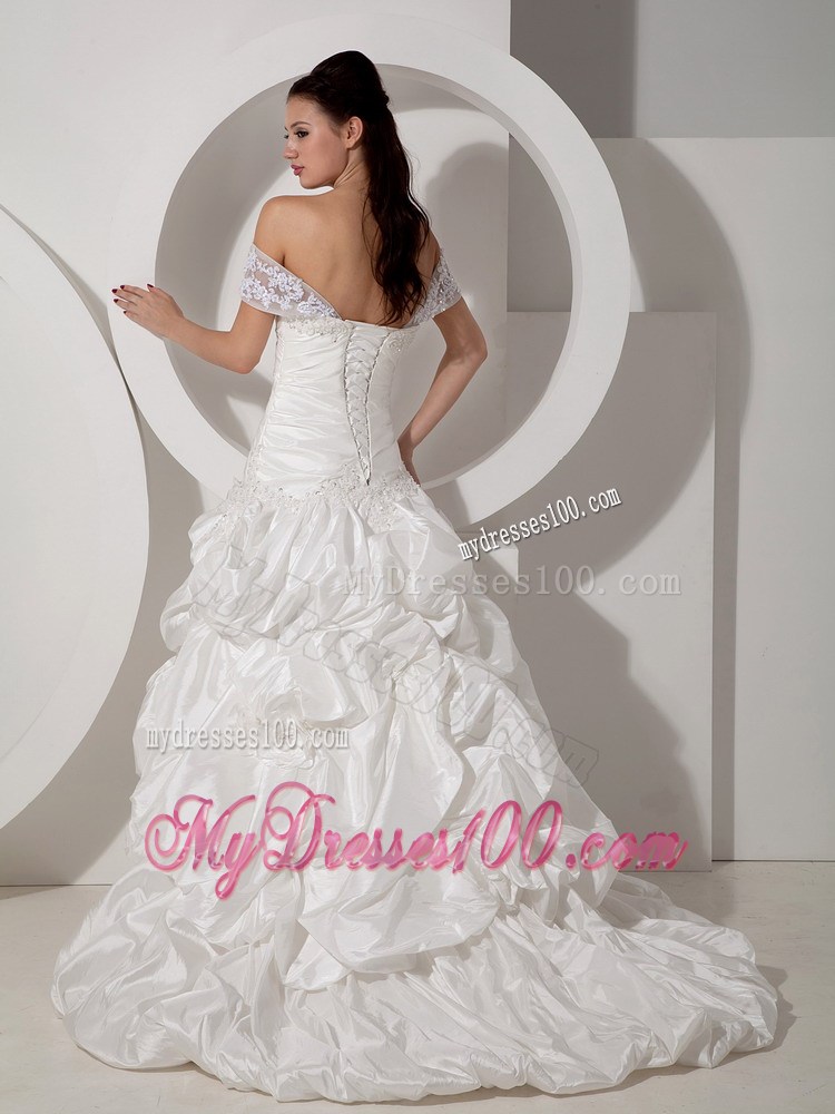Detachable Off The Shoulder Bridal Gowns with Pick-ups and Lace Hemline