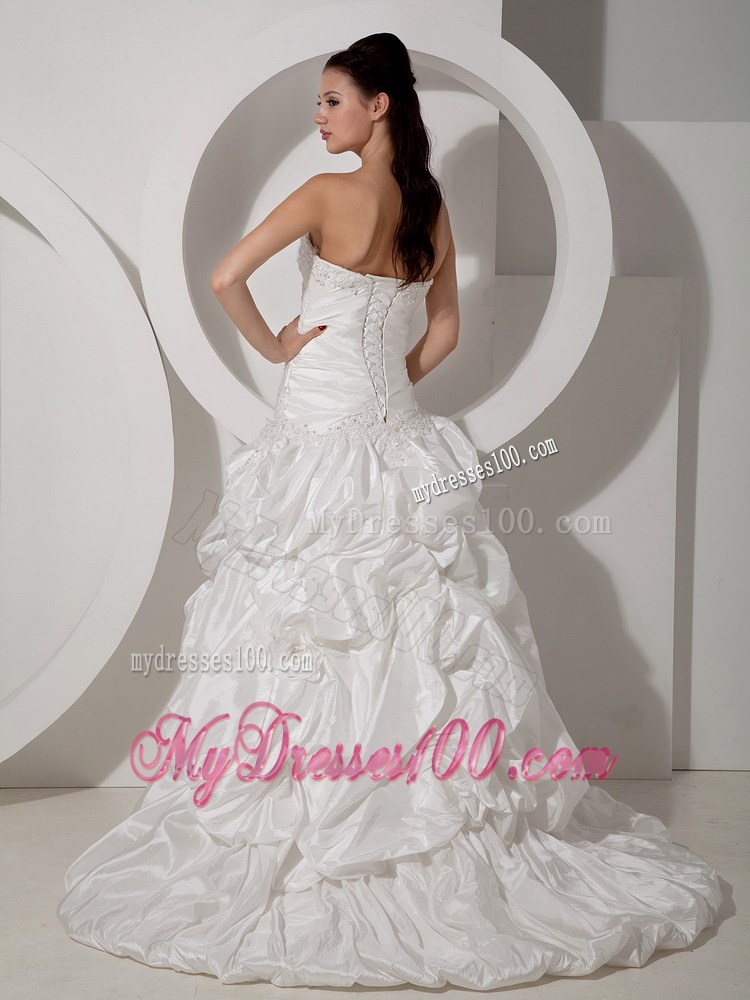 Detachable Off The Shoulder Bridal Gowns with Pick-ups and Lace Hemline