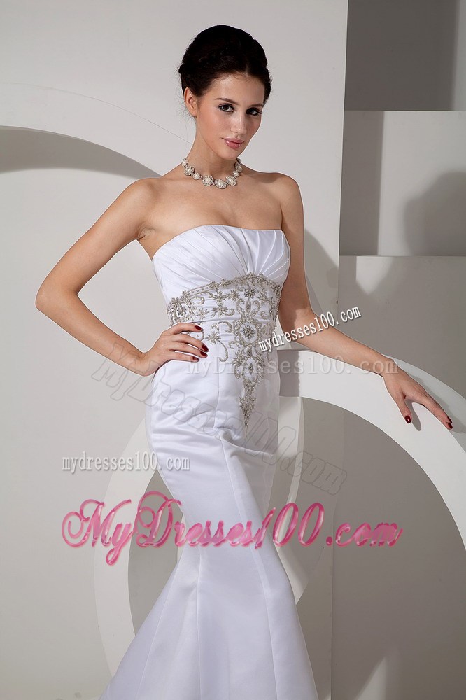 Elegant Mermaid Appliques Ruche White Wedding Gown Court Train