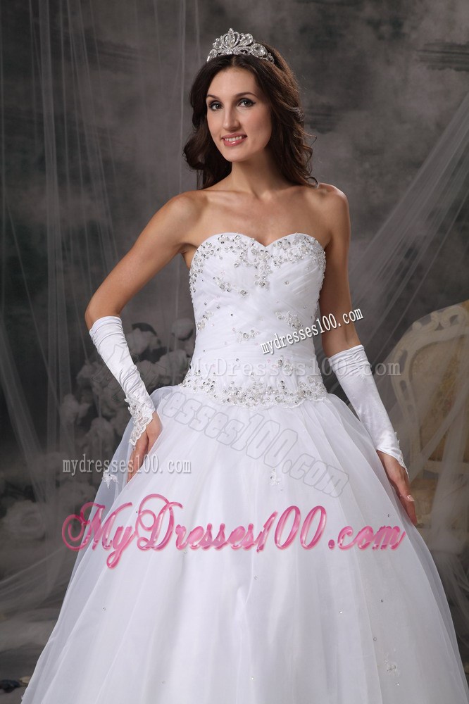 Appliques with Diamonds Decorated Strapless Puffy Dresses for Brides