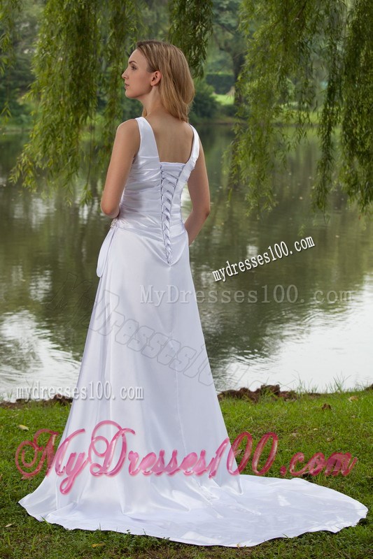 Modernistic V-neck Straps Ruche White Wedding Dress Court Train