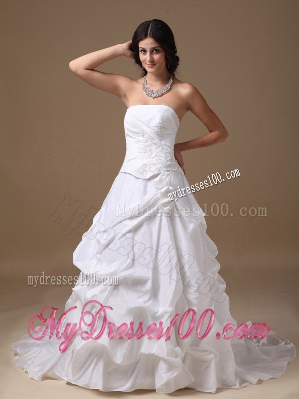 Hand Made Flowers Appliqued and Beaded Bridal Gown with Court Train