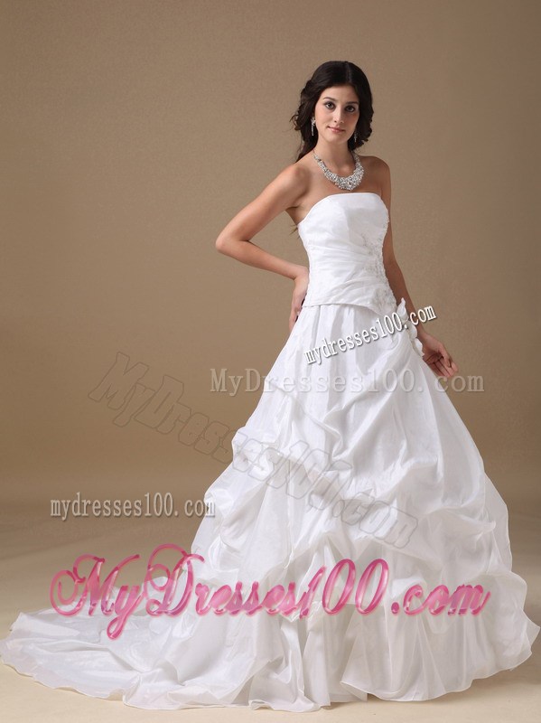 Hand Made Flowers Appliqued and Beaded Bridal Gown with Court Train