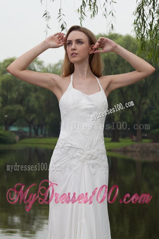 Beautiful Halter Top Sweep Train White Wedding Dress with Embroidery