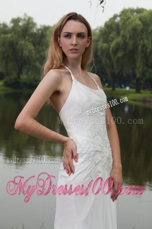 Beautiful Halter Top Sweep Train White Wedding Dress with Embroidery