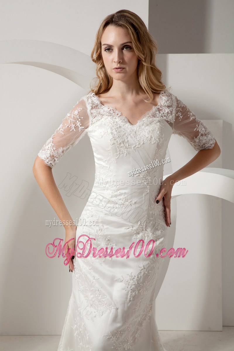 Elegant Mermaid V-neck Church Wedding Dress with Half Sleeves
