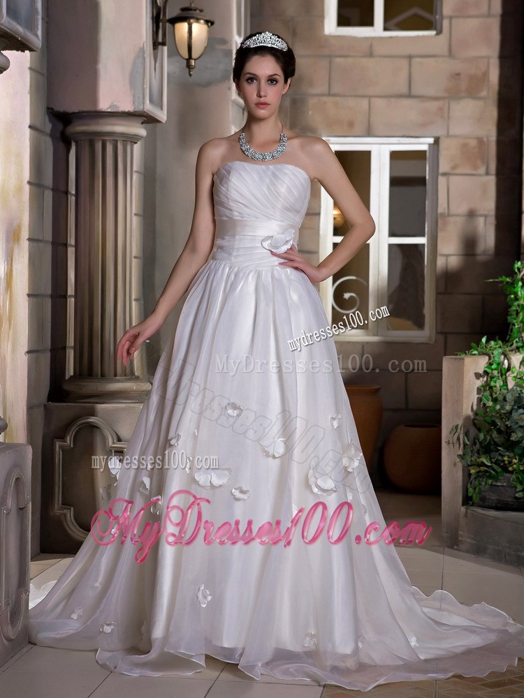 Modernistic Strapless Ruche Floral Decoration White Wedding Dress