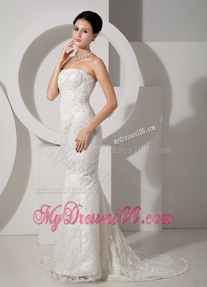 Lace-up Back Diamonds Decorated Wedding Dress with Lace Hemline