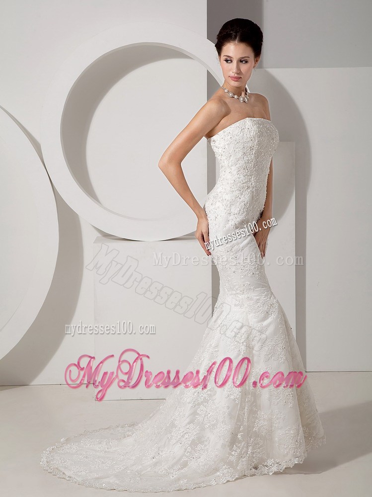 Lace-up Back Diamonds Decorated Wedding Dress with Lace Hemline