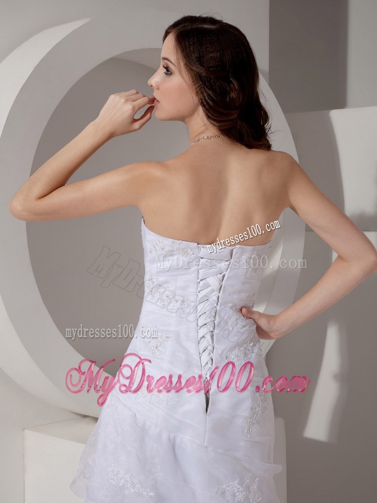 Appliques and Diamonds Layers Brush Train Bridal Gowns with Wraps