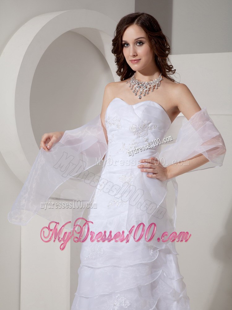 Appliques and Diamonds Layers Brush Train Bridal Gowns with Wraps