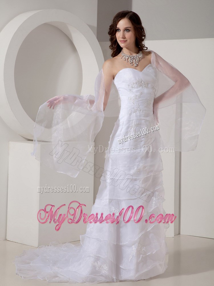 Appliques and Diamonds Layers Brush Train Bridal Gowns with Wraps