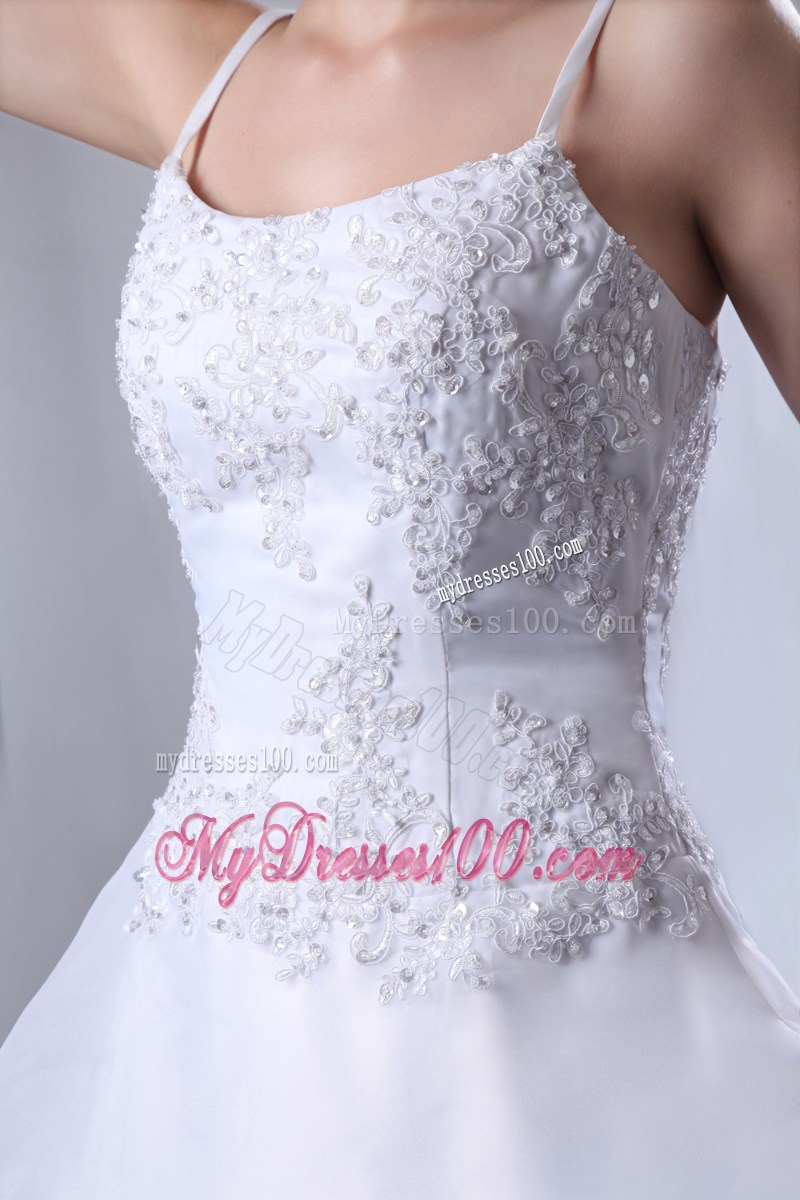 Puffy Pick-ups Jewelry and Appliques Court Train Wedding Dresses