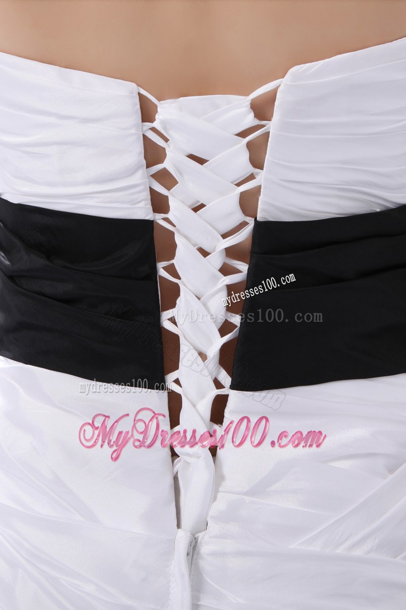 Flowery Black Belt Sweetheart Chapel Wedding Gown with Pick-ups