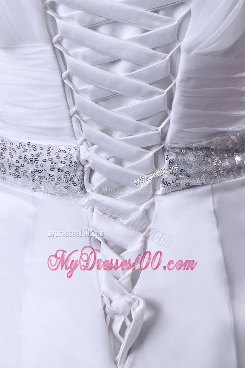 V-neck Mermaid Court Train Bridal Dress in White with Silver Bowknot