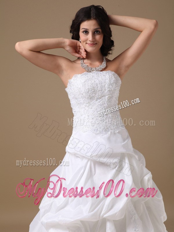 Diamonds and Appliques Decorated Wedding Gown with Pick-ups Brush Train
