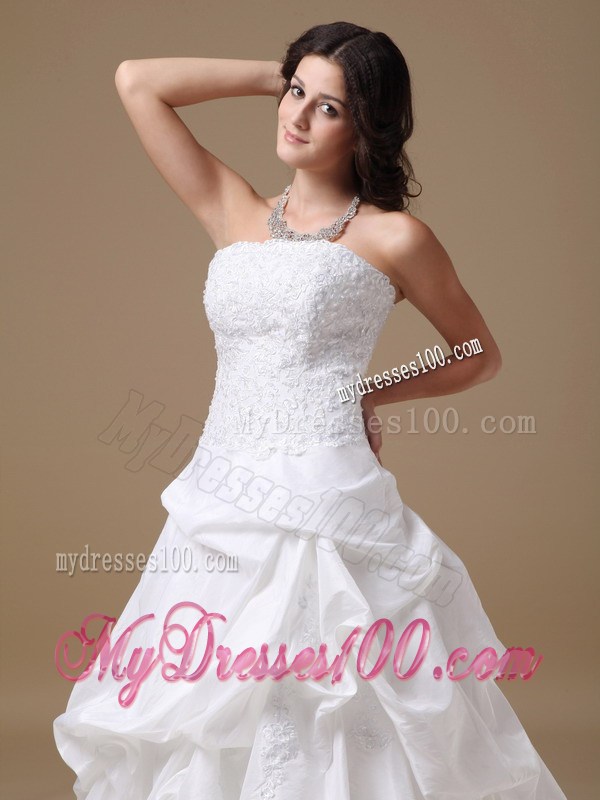 Diamonds and Appliques Decorated Wedding Gown with Pick-ups Brush Train