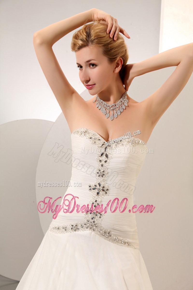 2013 Formal Sweetheart Beading Wedding Dress with Chapel Train