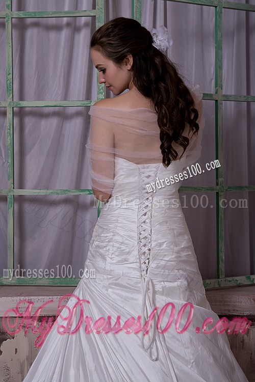 Strapless Appliques Ruches Brush Train Lace-up Wedding Dresses