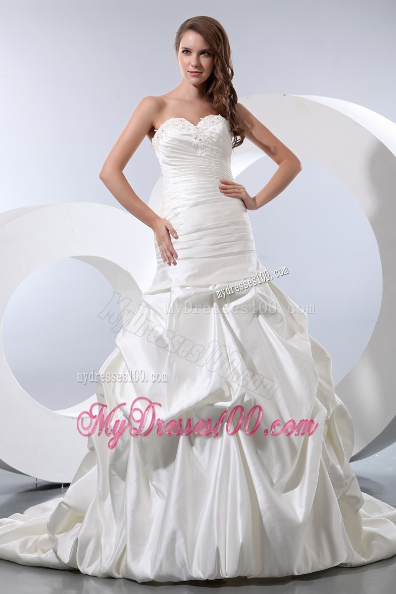 Pick-ups and Appliques Accent Court Train Dresses for the Bride