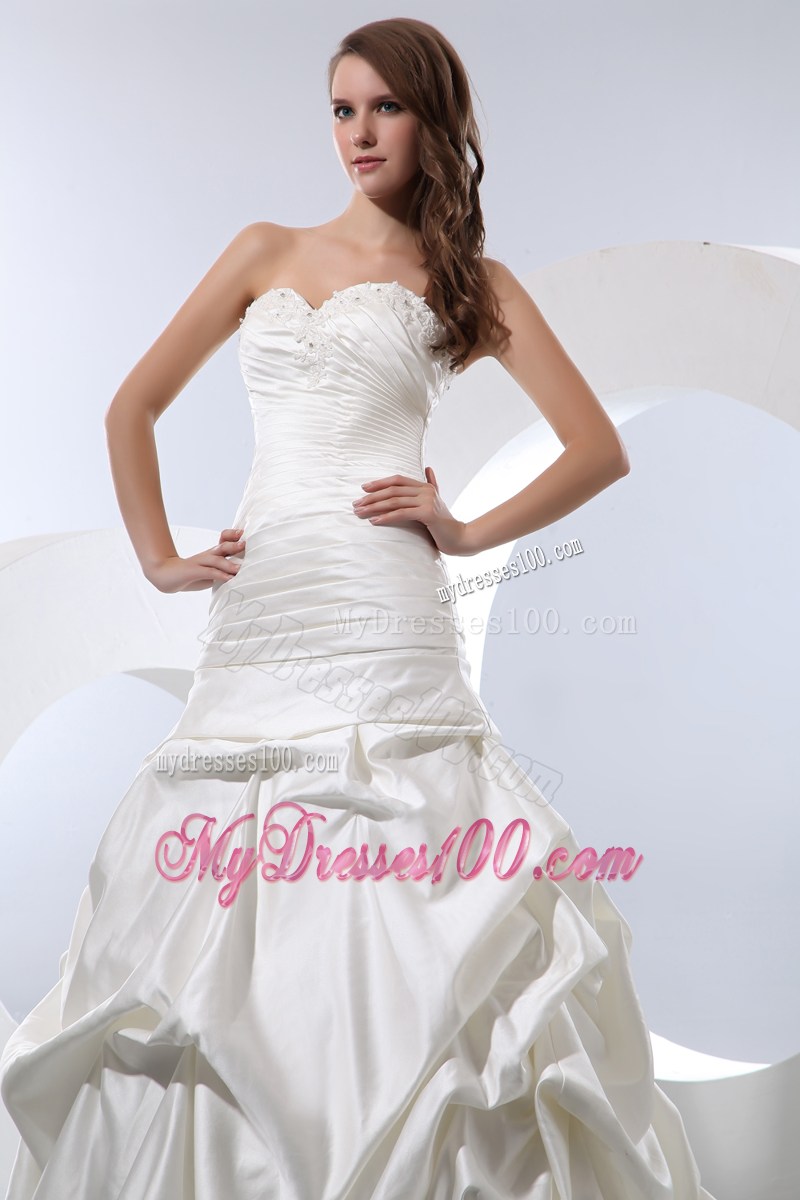 Pick-ups and Appliques Accent Court Train Dresses for the Bride