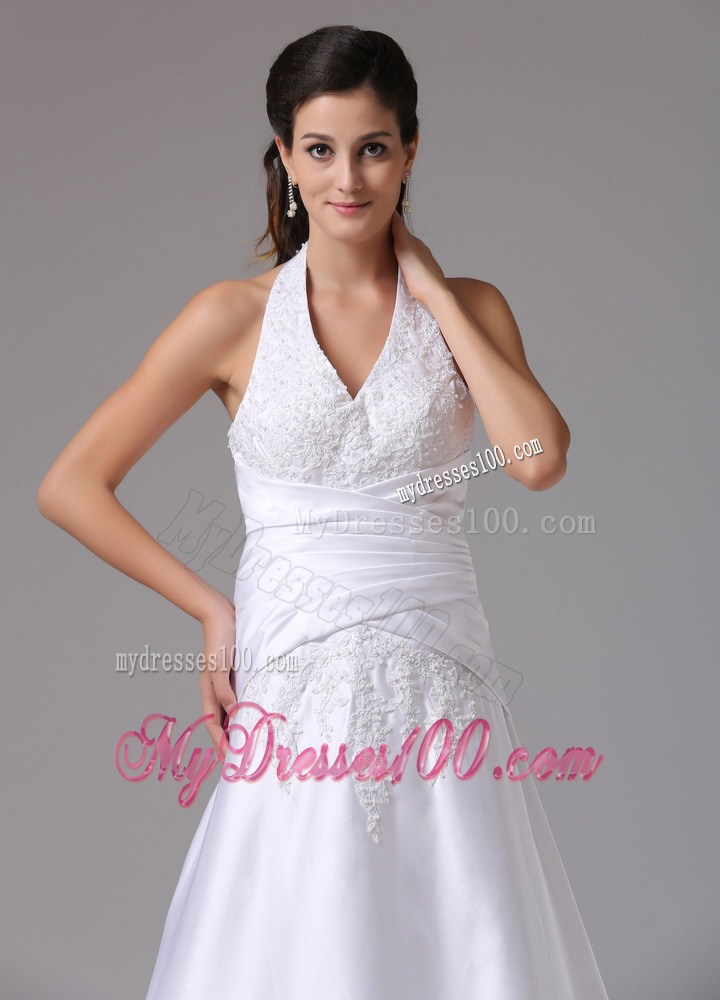 Zipper-up Back Appliqued Halter Top Ruched Sweep Train Wedding Gowns