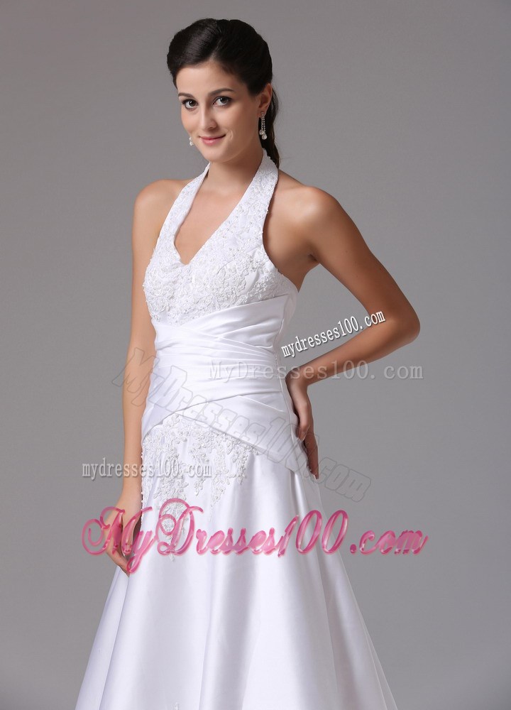 Zipper-up Back Appliqued Halter Top Ruched Sweep Train Wedding Gowns