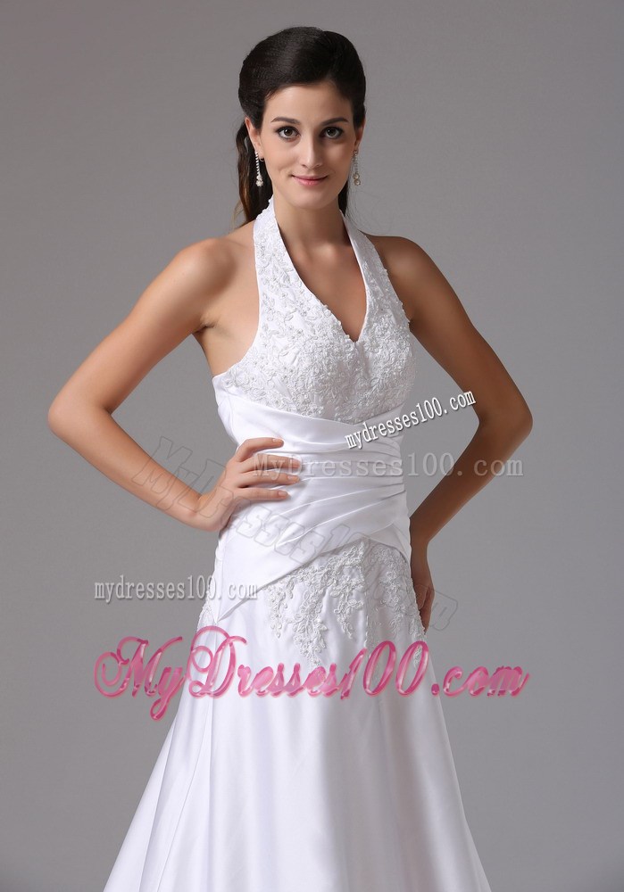 Zipper-up Back Appliqued Halter Top Ruched Sweep Train Wedding Gowns