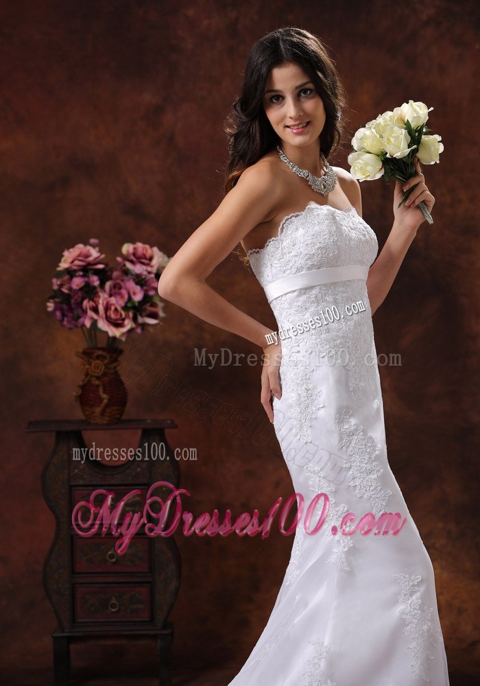 Lace Flowers Mermaid Sweep Train Wedding Gowns with Satin Sashes