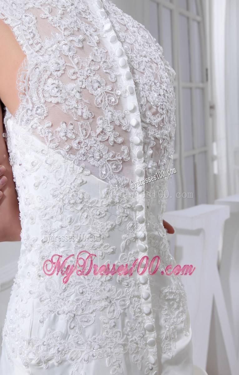 Pick-ups V-neck Sleeveless Lace Decorate White Wedding Dress