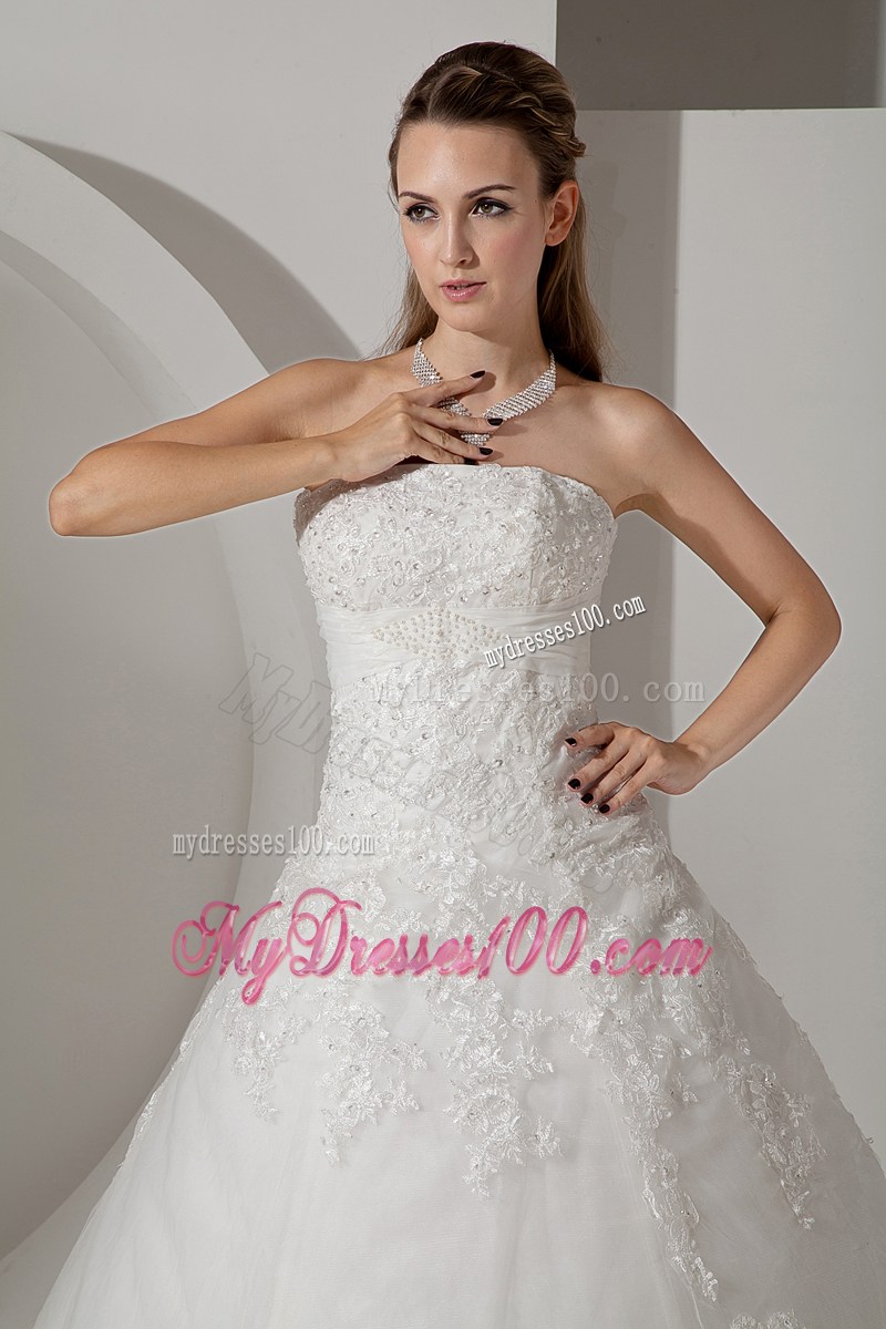 Lovely Ball Gown Strapless Court Train Appliques Wedding Gown