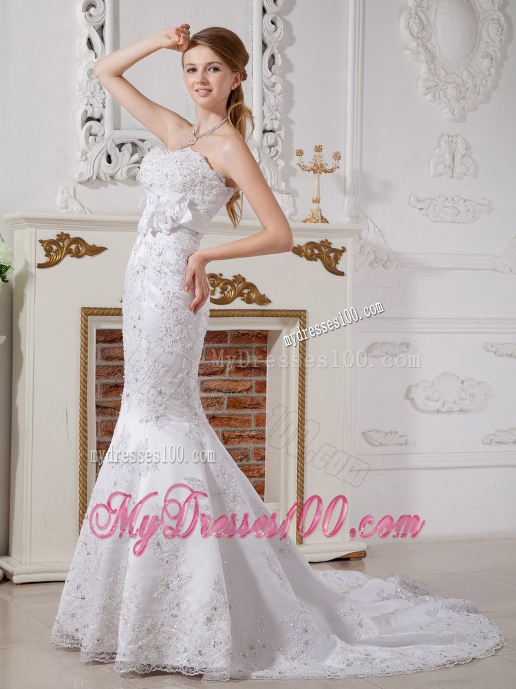 Lace Flowers Court Train Bridal Dress with Hand Made Flowers Sash