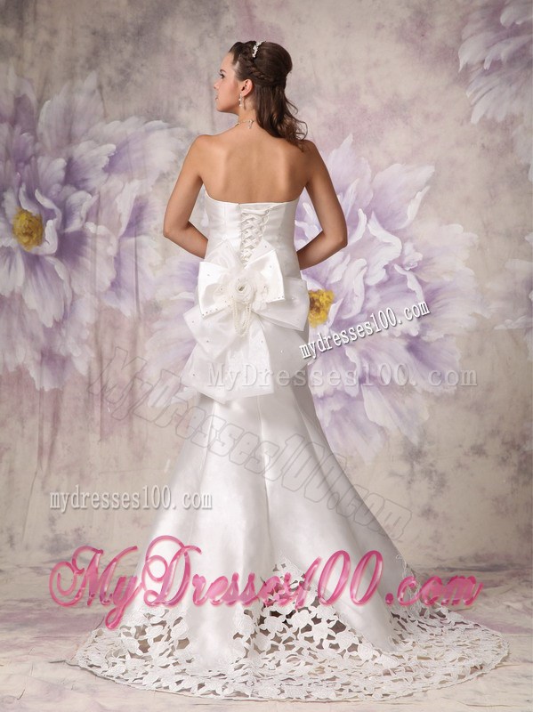 Beading and Bow Accent Court Wedding Gown with Hollowed-Out Hemline