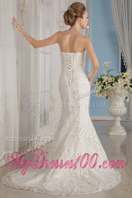 Luxurious Trumpet Strapless Court Train Lace Beading Bridal Dress