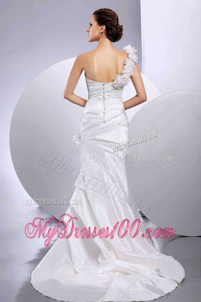 Handle Flowers Single Shoulder Tiers Bridal Gown with Brush Train