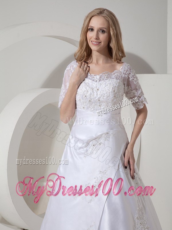 Lace Flowers Half Sleeves Wedding Gowns with Appliques and Diamonds