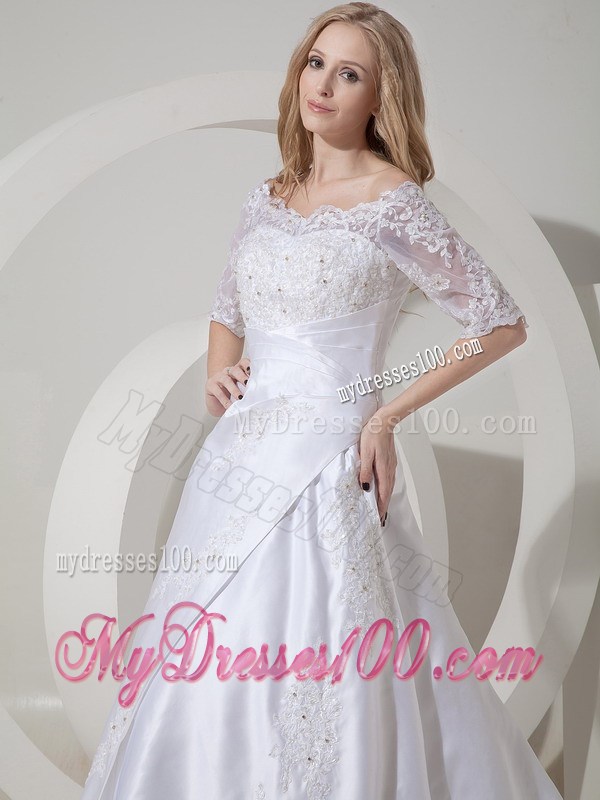 Lace Flowers Half Sleeves Wedding Gowns with Appliques and Diamonds