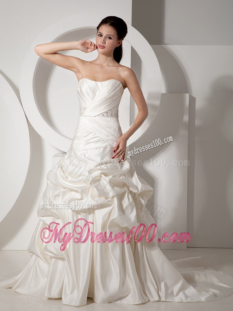 Pick-ups Brush Train Bridal Gowns in White with Beading Sash For Woman