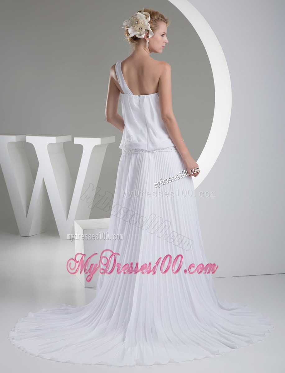 Hot on Sale One Shoulder Brush Train White Chiffon with Pleats