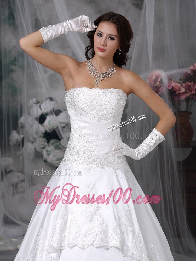 Beadings and Appliques Decorated Bridal Gowns with Lace Flowers Hemline